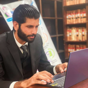 Advocate Ghazanfar  Hussain 